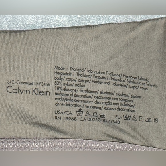 Calvin Klein Customized Lift Bra - Size 34C - Picture 4 of 4